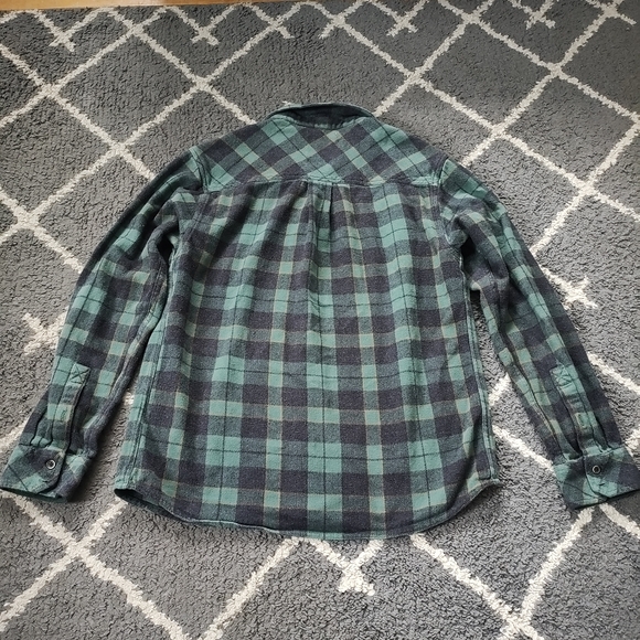 Kavu big joe flannel plaid button up size large - Picture 6 of 8